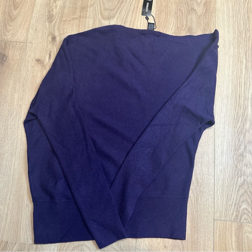 Express Off-the-Shoulder PURPLE Sweater Ultra Soft Size S NWT - Picture 2 of 10